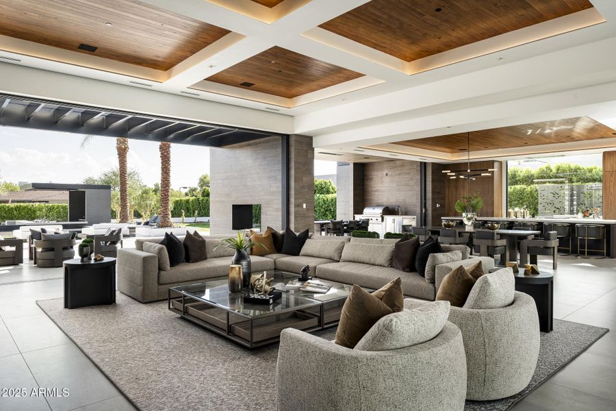 6911 E Jackrabbit Rd PV TopPics-8