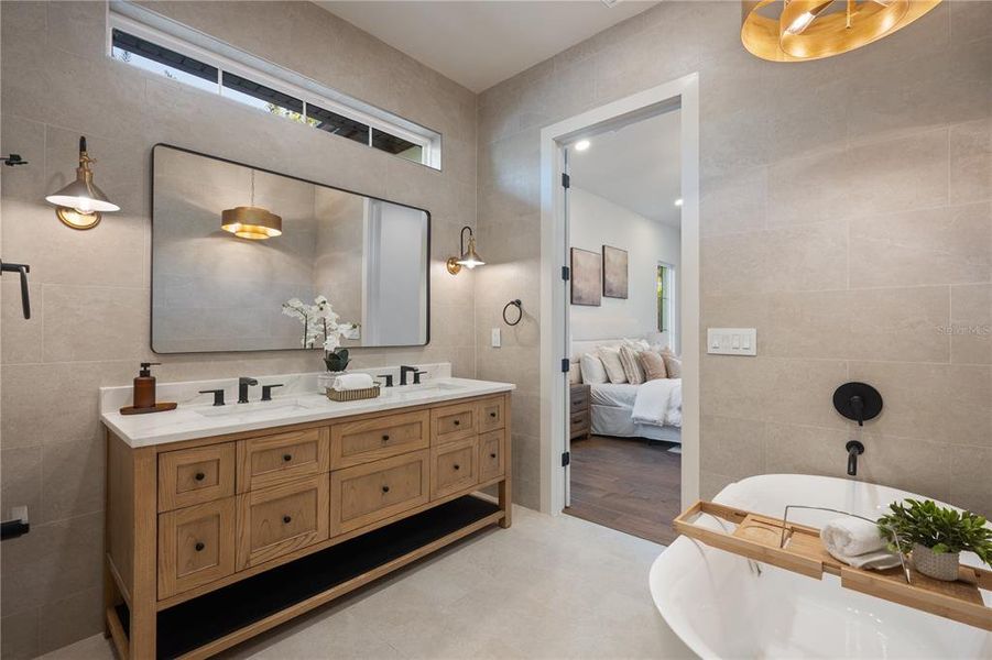 Furnished interior view inside a new home in , Winter Park (Image 41).