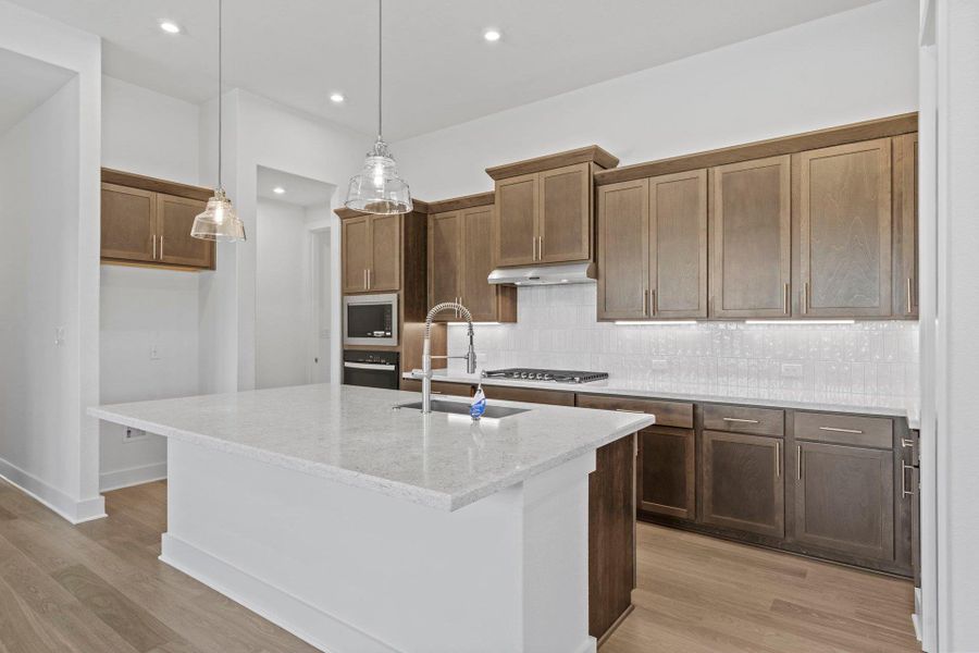 Center Island in Kitchen Center Island in Kitchen