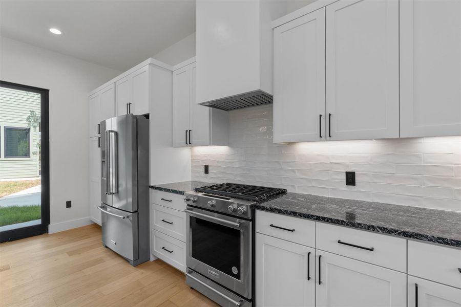 Furnished interior view inside a new home in , Austin (Image 14).