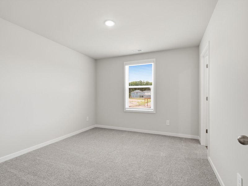Spacious, unfurnished interior of a new home in Avalon Place - Signature Series, Durham (Image 22).