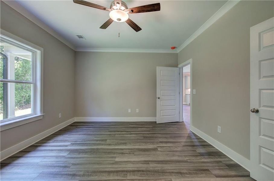 Spacious, unfurnished interior of a new home in , Cartersville (Image 41).