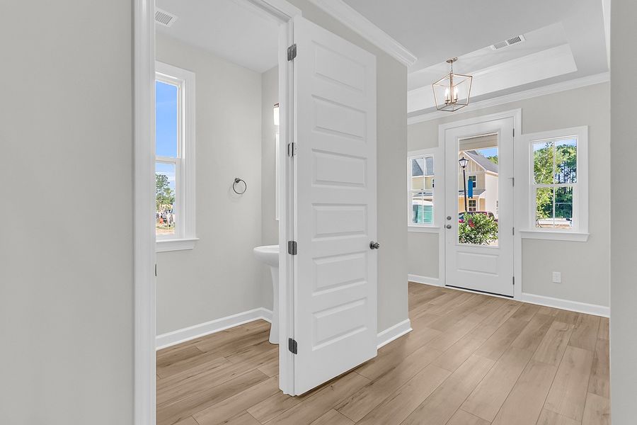 Spacious, unfurnished interior of a new home in Pineland Preserve, Summerville (Image 25). Spacious, unfurnished interior of a new home in Pineland Preserve, Summerville (Image 25).