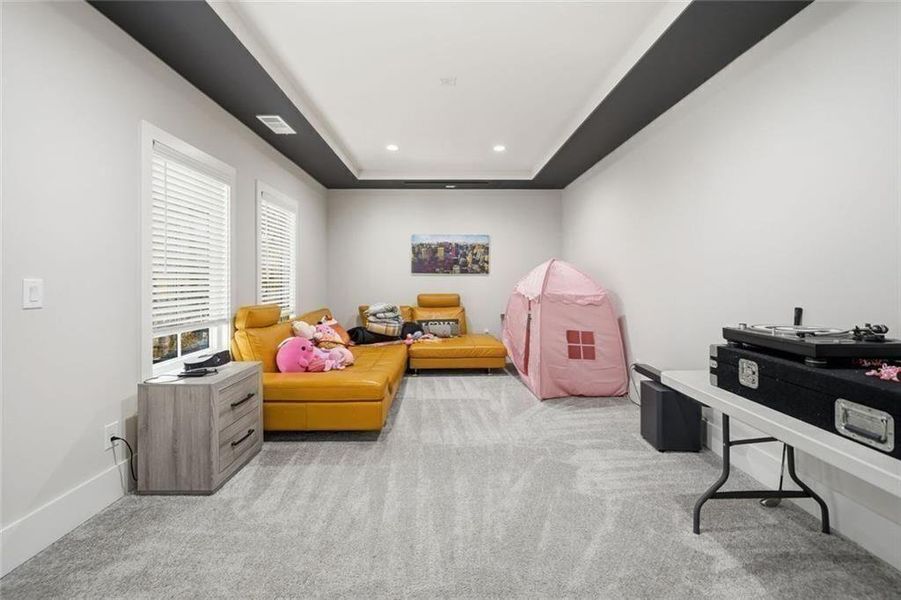 Furnished interior view inside a new home in , Alpharetta (Image 10).