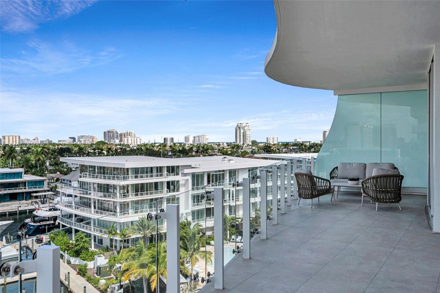 Exterior details and patio area of a home in , Fort Lauderdale (Image 26).