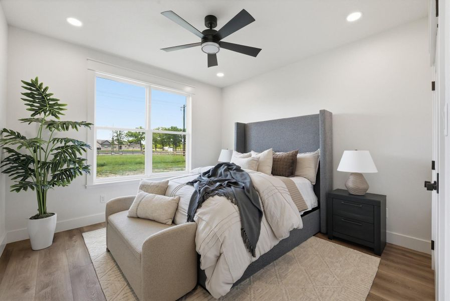 Furnished interior view inside a new home in , Bryan (Image 25).