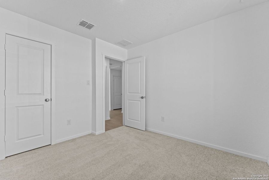 Spacious, unfurnished interior of a new home in Torian Village: Watermill Collection, San Antonio (Image 10). Spacious, unfurnished interior of a new home in Torian Village: Watermill Collection, San Antonio (Image 10).