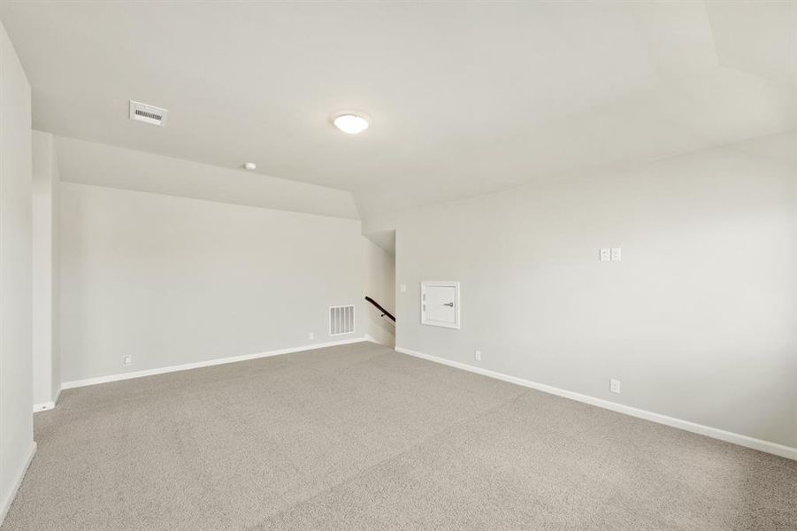Spacious, unfurnished interior of a new home in Heartland Elements, Crandall (Image 22). Spacious, unfurnished interior of a new home in Heartland Elements, Crandall (Image 22).