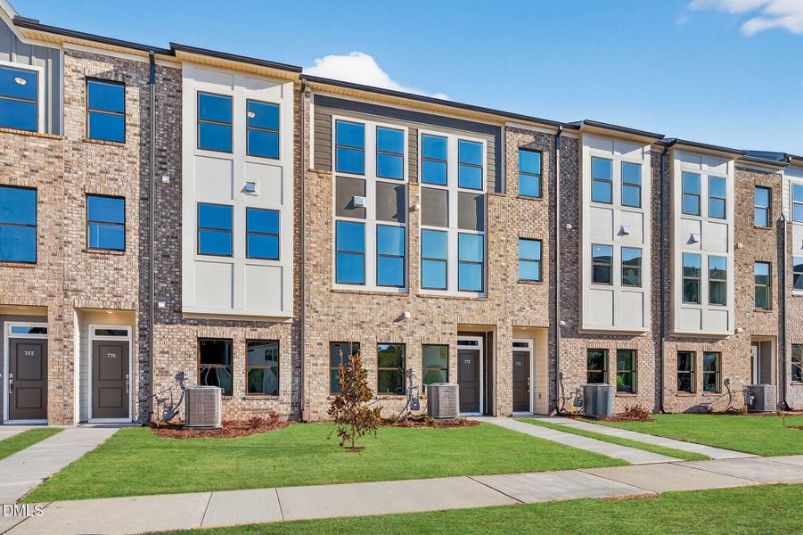 4-web-or-mls-DSC03018 4-web-or-mls-DSC03018