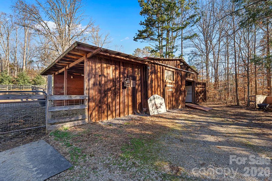 In-progress construction of a new home in , Davidson, NC (Image 20).