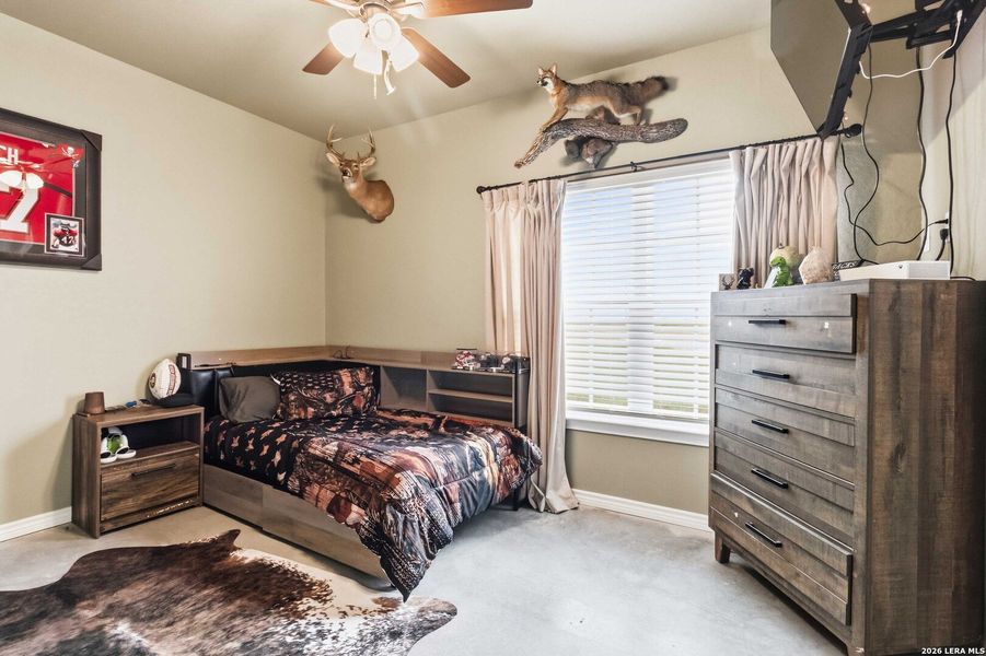 Furnished interior view inside a new home in , Sabinal (Image 9).