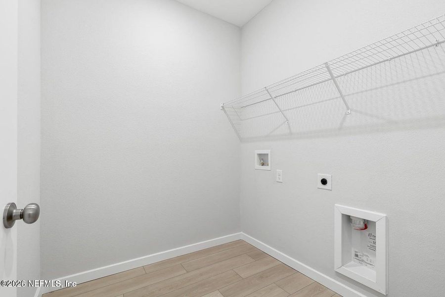 Spacious, unfurnished interior of a new home in The Landings at Pecan Park, Jacksonville (Image 10).