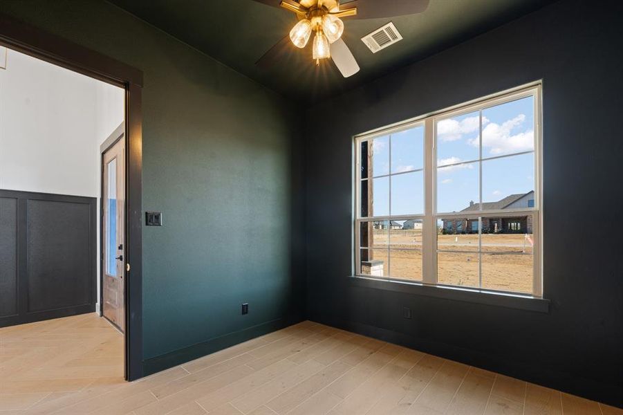 Spacious, unfurnished interior of a new home in , Azle (Image 19).