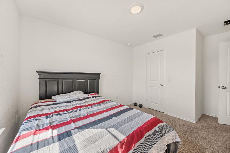 Furnished interior view inside a new home in Palomino, Manor (Image 15). Furnished interior view inside a new home in Palomino, Manor (Image 15).