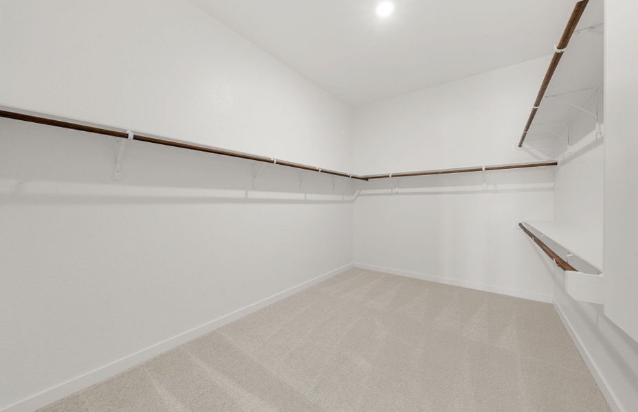 Representative unfurnished interior of a home built from the Dobbin by Pulte Homes in 6 Creeks, Kyle (Image 46).