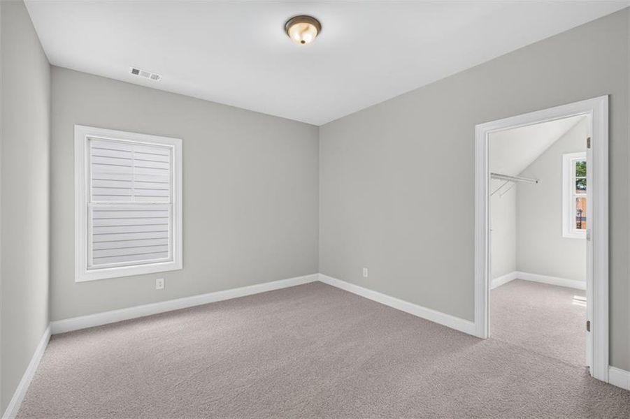 Spacious, unfurnished interior of a new home in , Buford (Image 44).