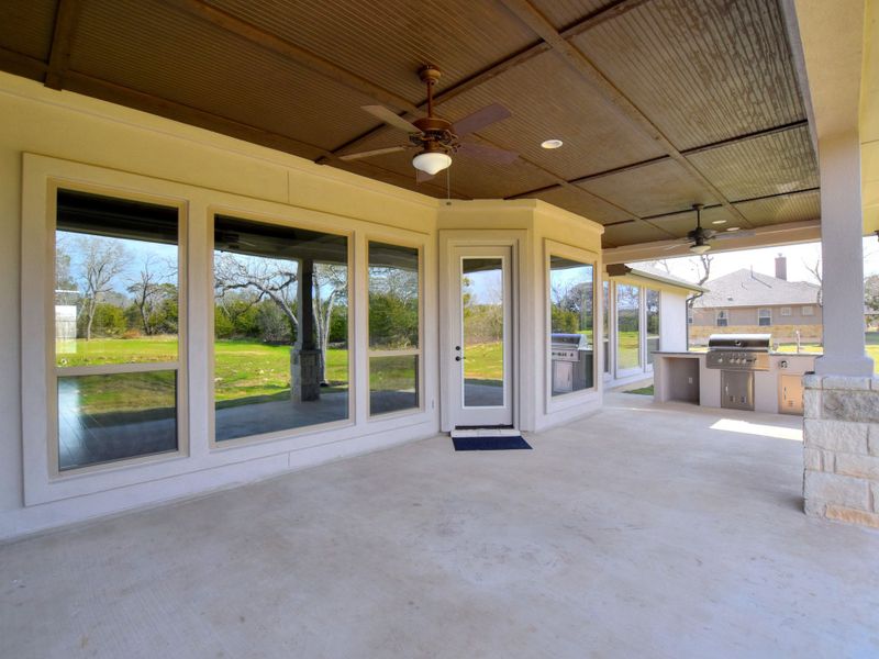 Representative exterior details of a home built from the San Simeon I by Giddens Homes in Clearwater Ranch, Liberty Hill (Image 122).