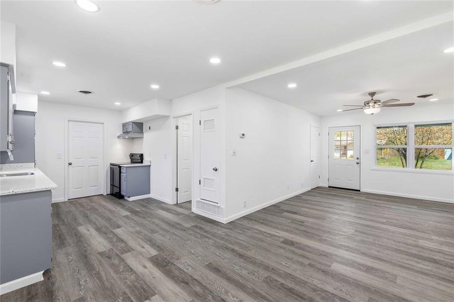 Spacious, unfurnished interior of a new home in , Brownwood (Image 12). Spacious, unfurnished interior of a new home in , Brownwood (Image 12).