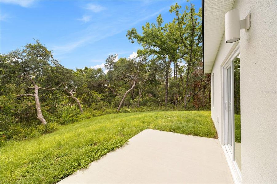 Exterior details and patio area of a home in , Ocala (Image 4). Exterior details and patio area of a home in , Ocala (Image 4).
