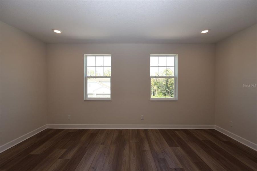 Spacious, unfurnished interior of a new home in Eden at Crossprairie, St. Cloud (Image 22).