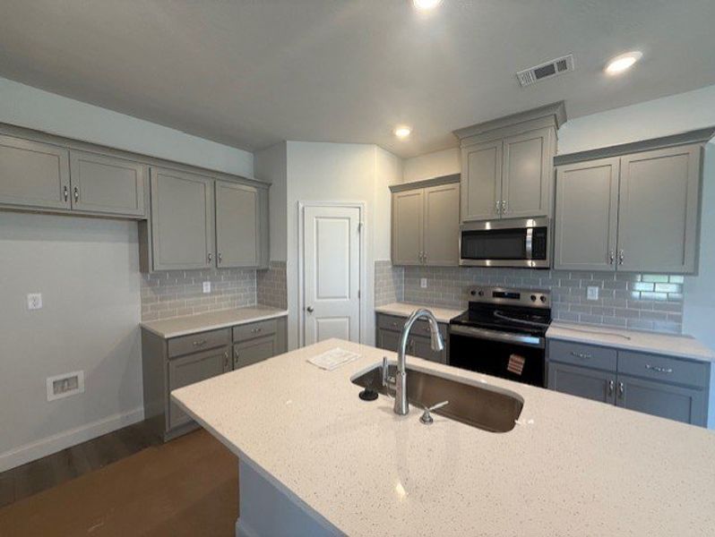 Furnished interior view inside a new home in Caroleton Townhomes, Grovetown (Image 5). Furnished interior view inside a new home in Caroleton Townhomes, Grovetown (Image 5).