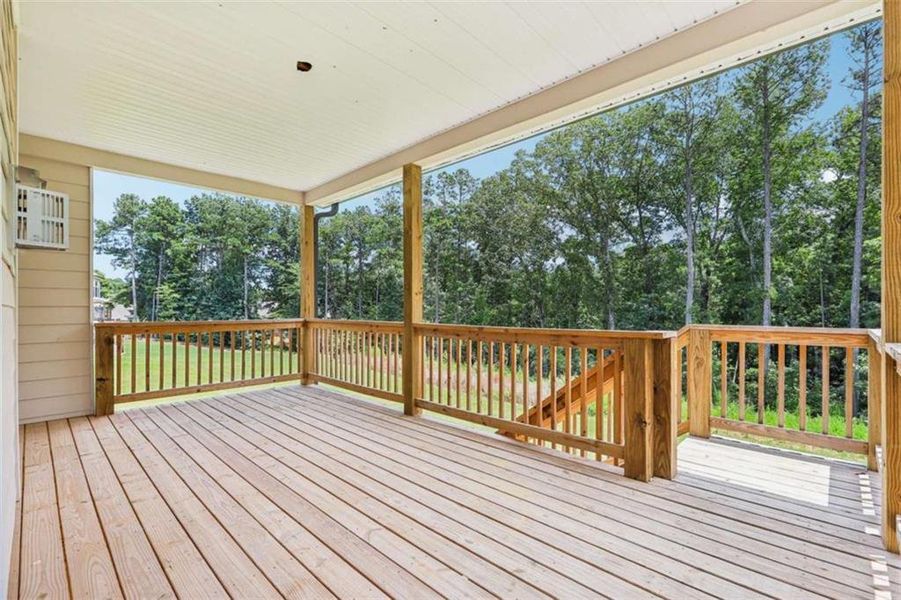 Exterior details and patio area of a home in Whitestone, Douglasville (Image 21).