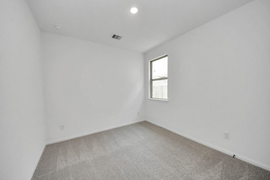 Spacious, unfurnished interior of a new home in , Katy (Image 33).