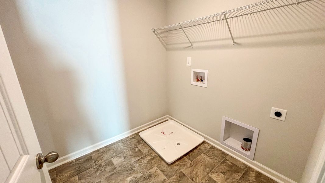 Spacious, unfurnished interior of a new home in River Landing, Murfreesboro (Image 16). Spacious, unfurnished interior of a new home in River Landing, Murfreesboro (Image 16).