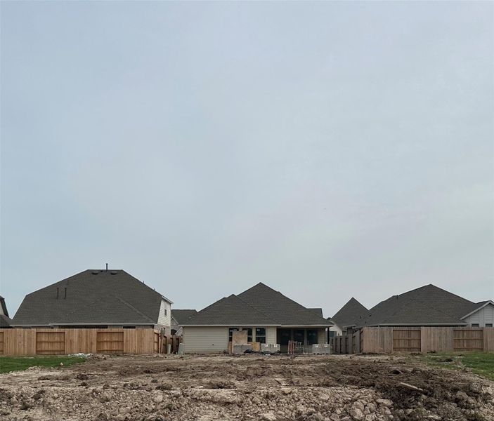 Image 6 of a home in . Image 6 of a home in .