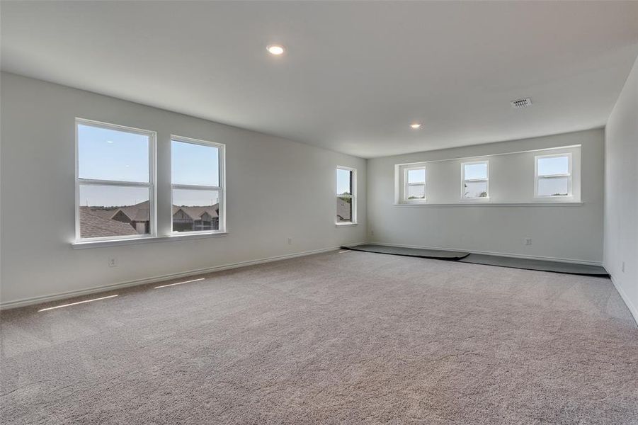 Spacious, unfurnished interior of a new home in The Preserve Estates, Justin (Image 30). Spacious, unfurnished interior of a new home in The Preserve Estates, Justin (Image 30).
