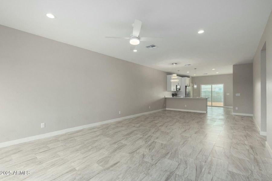 tempImageEn1cwJ tempImageEn1cwJ