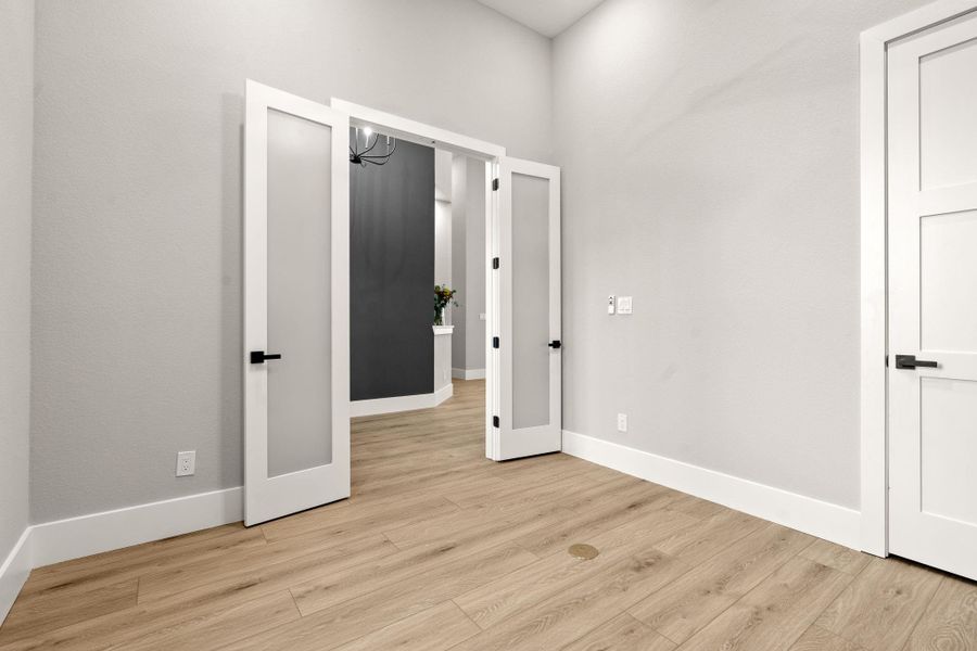 Spacious, unfurnished interior of a new home in , Montgomery (Image 24).