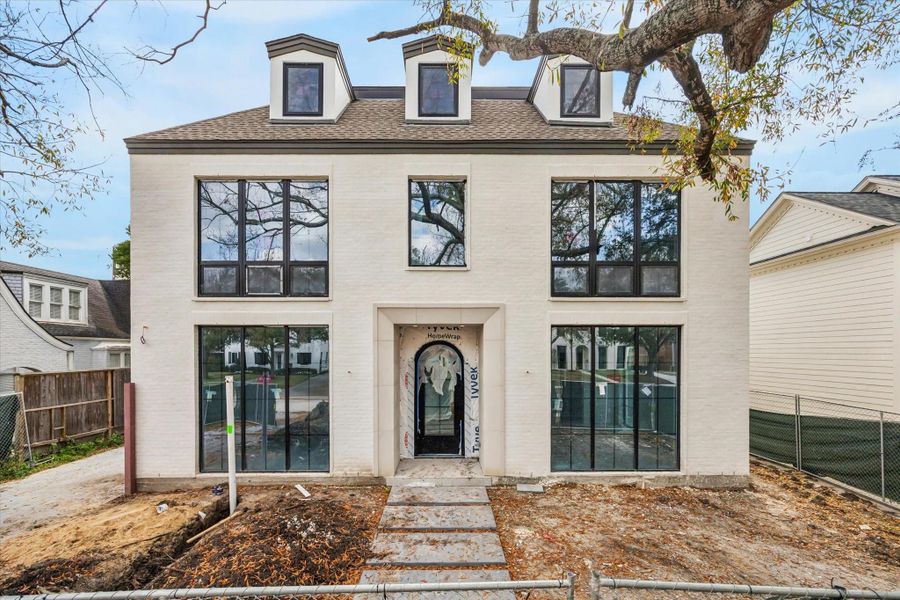 Image 17 of a home in . Image 17 of a home in .