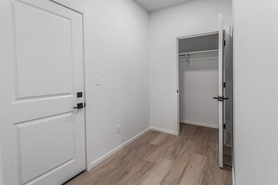 Spacious, unfurnished interior of a new home in Trailside, Timnath (Image 34). Spacious, unfurnished interior of a new home in Trailside, Timnath (Image 34).