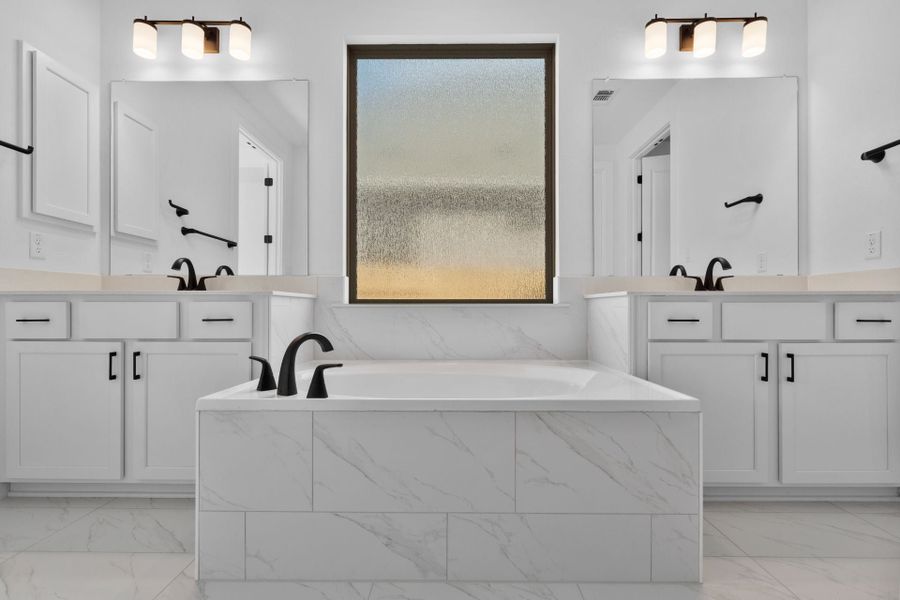 4br New Home in Liberty Hill, TX.  - Slide 27