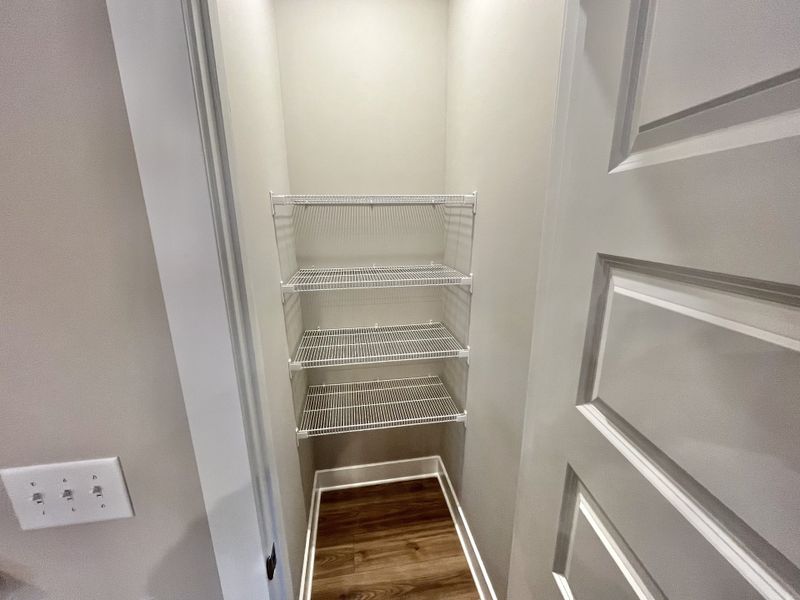 Who doesn’t want a walk in pantry ?