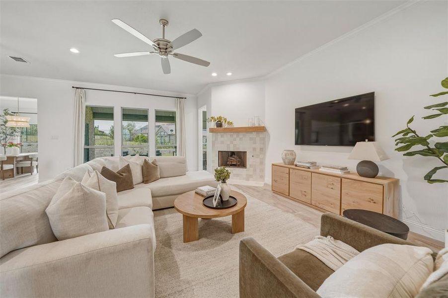 Furnished interior view inside a new home in , Benbrook (Image 28). Furnished interior view inside a new home in , Benbrook (Image 28).