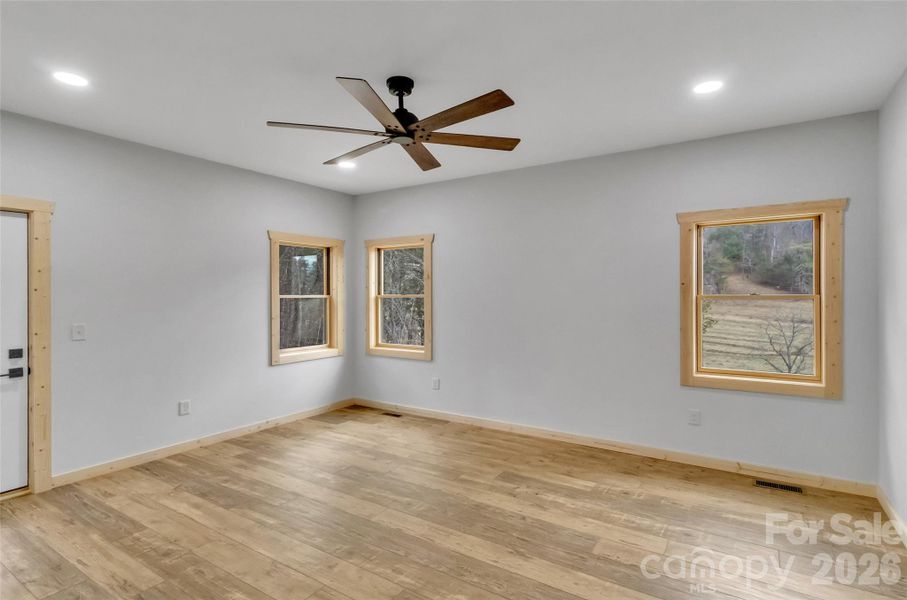 Spacious, unfurnished interior of a new home in , Clyde (Image 34). Spacious, unfurnished interior of a new home in , Clyde (Image 34).