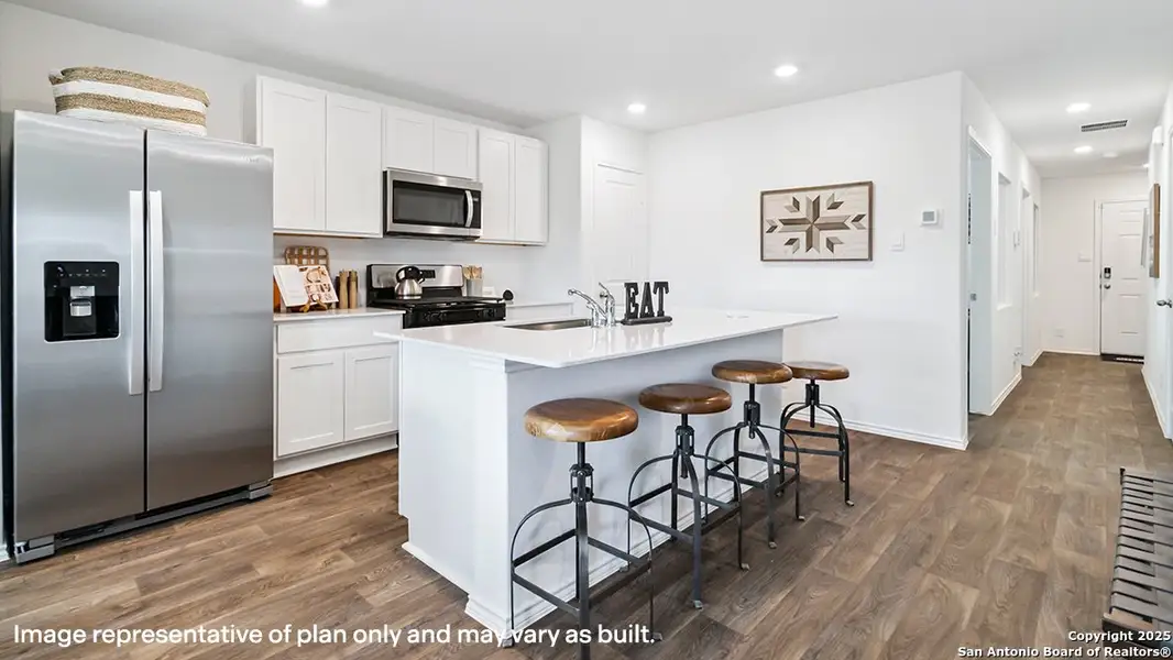 Furnished interior view inside a new home in Blue Ridge Ranch, San Antonio (Image 22). Furnished interior view inside a new home in Blue Ridge Ranch, San Antonio (Image 22).