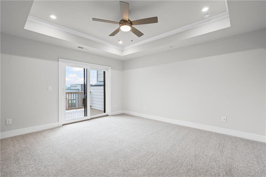 Spacious, unfurnished interior of a new home in Altus at The Quarter, Atlanta (Image 9).