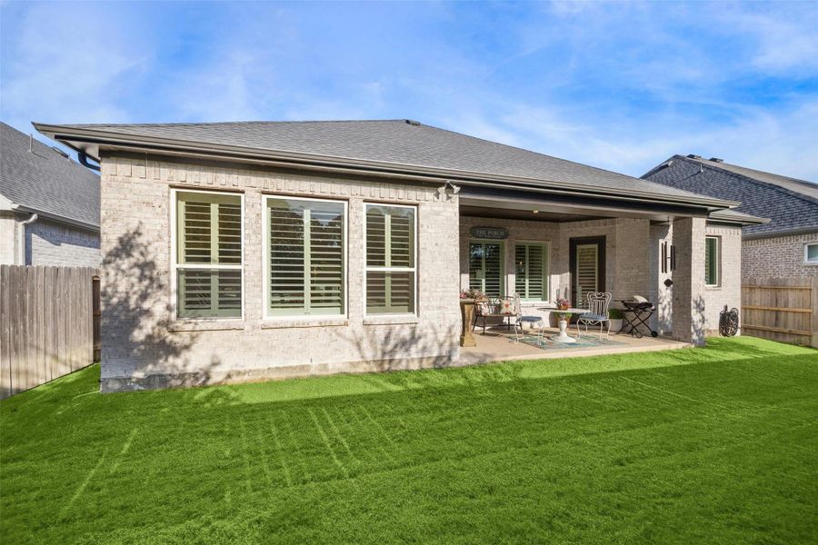 Exterior details and patio area of a home in Pine Trails, Tomball (Image 19). Exterior details and patio area of a home in Pine Trails, Tomball (Image 19).
