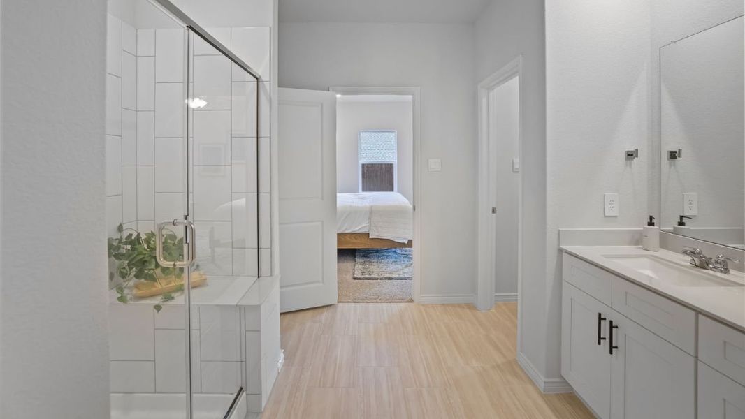 Representative furnished interior of a home built from the Ozark by D.R. Horton in Augusta Square, Fort Worth (Image 25). Representative furnished interior of a home built from the Ozark by D.R. Horton in Augusta Square, Fort Worth (Image 25).