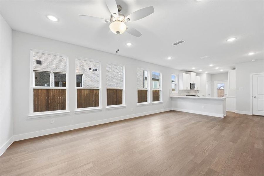 Spacious, unfurnished interior of a new home in Lexington Frisco, Frisco (Image 14).