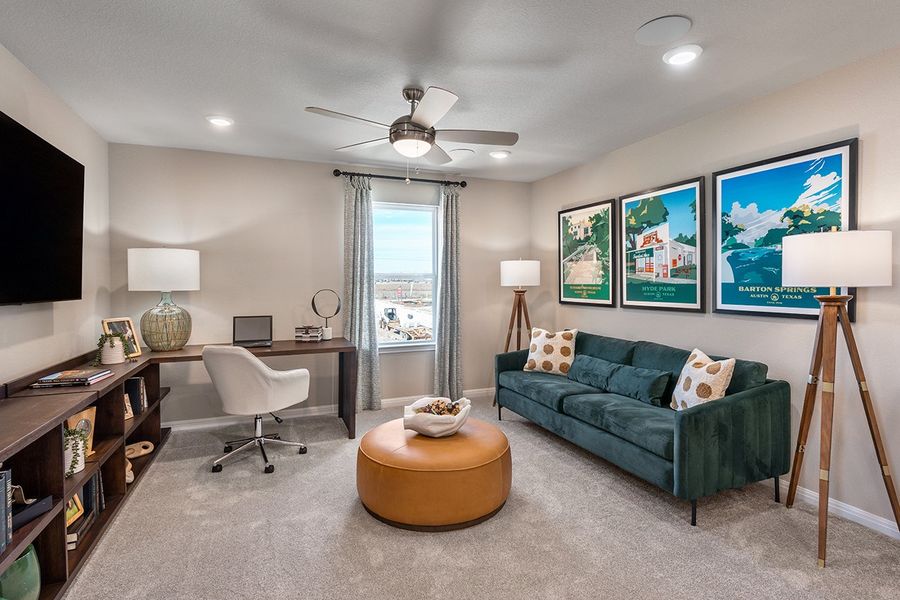 Furnished interior view inside a new home in Lisso, Pflugerville (Image 11).