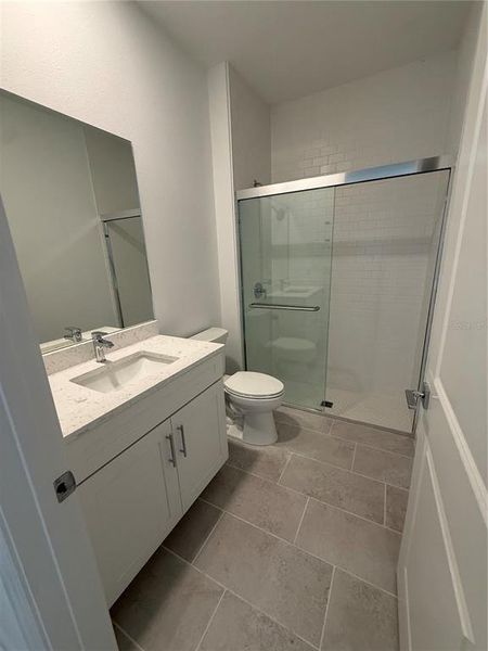 Furnished interior view inside a new home in , Apollo Beach (Image 4).