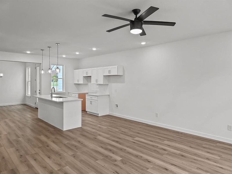 Spacious, unfurnished interior of a new home in , Fort Worth (Image 12).