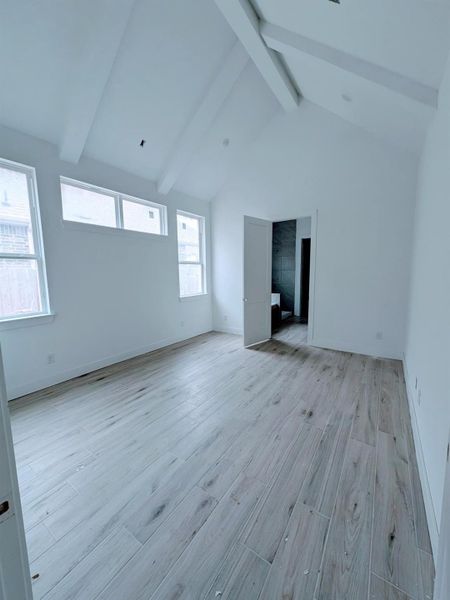 Spacious, unfurnished interior of a new home in Artavia, Conroe (Image 12).