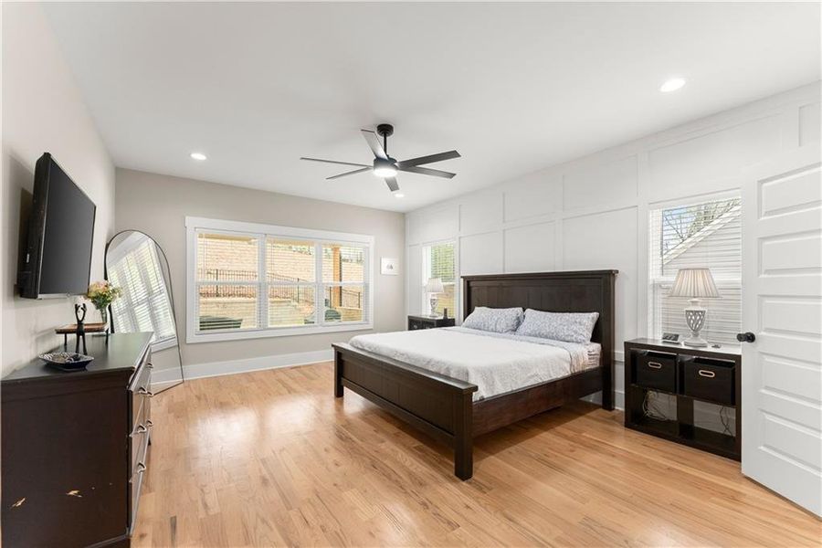 Furnished interior view inside a new home in , Jefferson (Image 26).