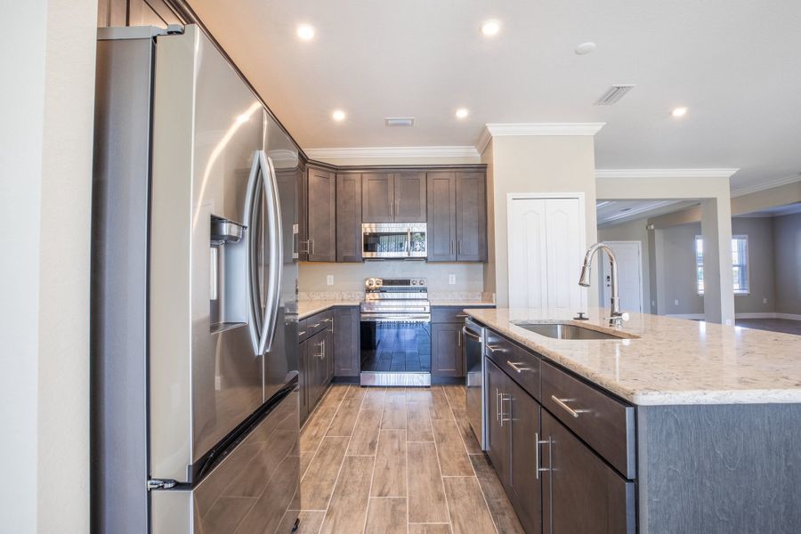 Representative furnished interior of a home built from the Sierra by Maronda Homes in Marion Oaks, Ocala (Image 6).