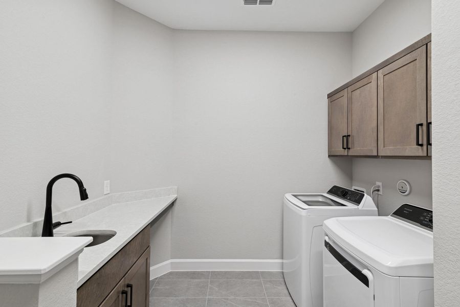 Furnished interior view inside a new home in The Meadows at Imperial Oaks, Conroe (Image 12).